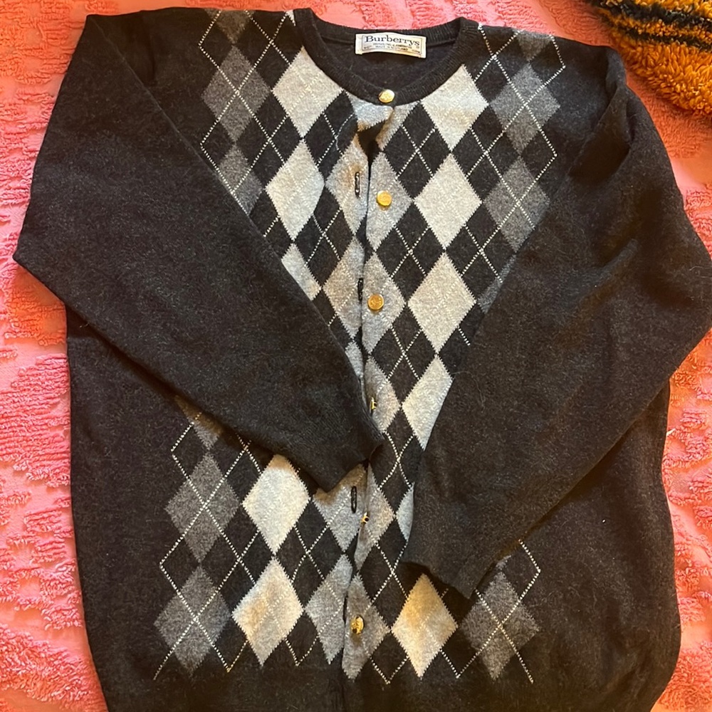 Burberrys wool cardigan